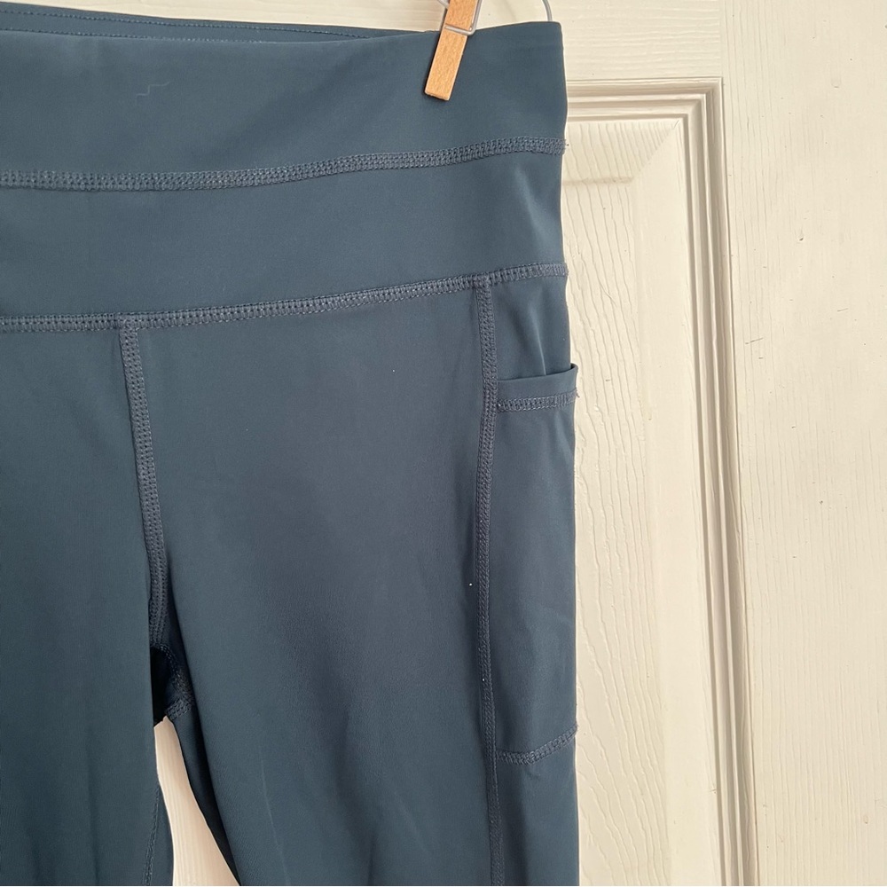 Tangerine | Capri Leggings - Picture 4 of 6
